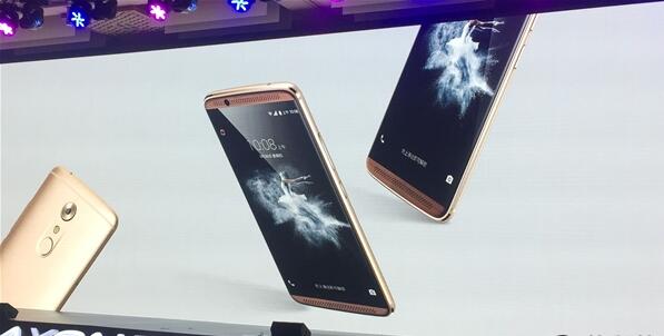 10�� ����������AXON���7����Щ��