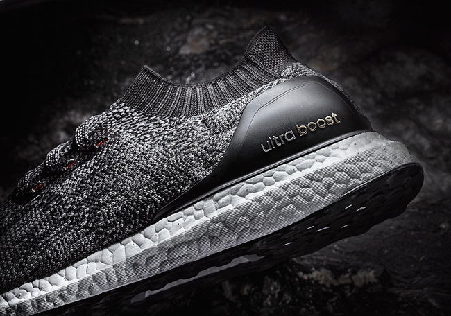 ���ϴ�˹ UltraBOOST Uncaged �������