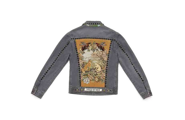 Gucci�Ƴ���������ϵ�����׶�Dover Street Market����