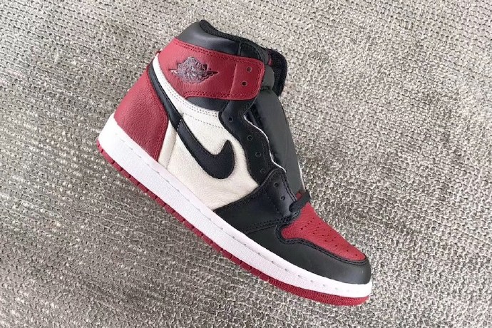 airjordan1������2�µ׺�3�³��ֱ�ǳ������ǻ�����