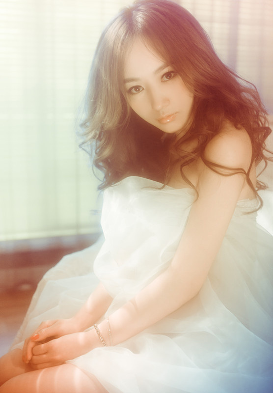 ���쵤 ���е�������Ů