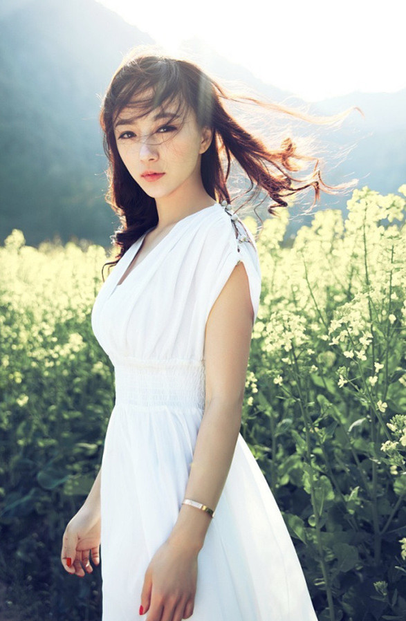 ���쵤 ���е�������Ů