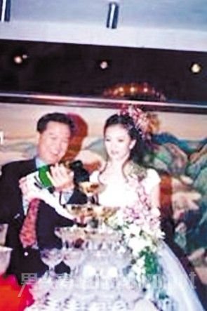 王艳的老公王志才家庭背景曝光王志才前妻以及前妻儿子王烁身份曝光