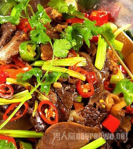 四香狗肉 四香狗肉