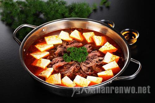 传统狗肉炖豆腐 传统狗肉炖豆腐