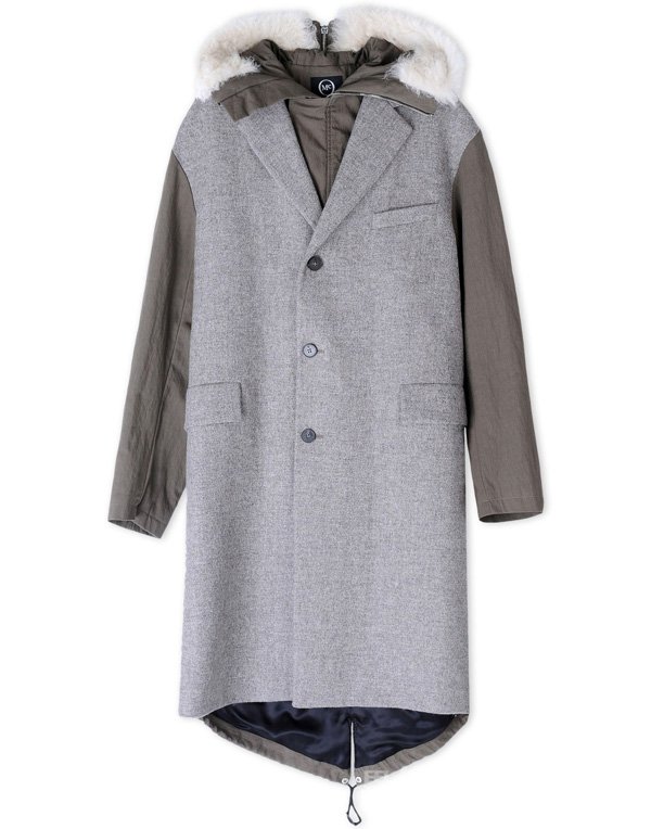 　　Alexander Mcqueen约合￥6490