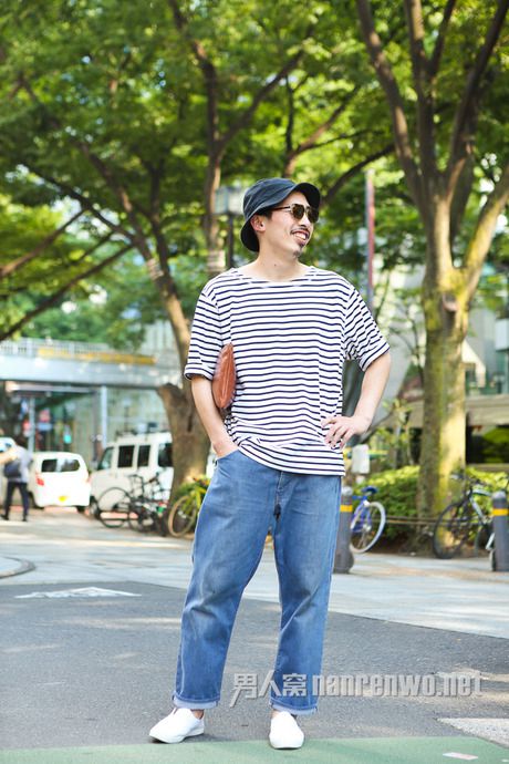 日本街拍：米老鼠文化再流行
