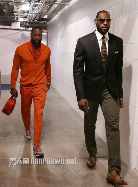 NBA巨星詹姆斯完婚 熟男绅士学他穿衣