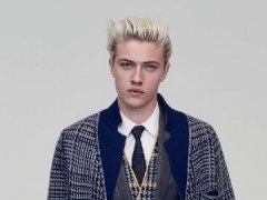 ʹģlucky blue smith