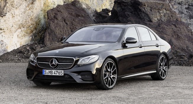����ŦԼ��չ���³� 2017��AMG E43����