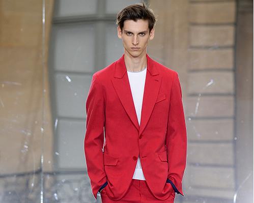 �����ѡһ�׺��ʵ�������װ ����ר�����Ħ��ʱ��