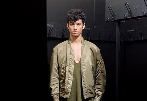 YEEZY Season 1����ϵ�г��˵�Ʒ
