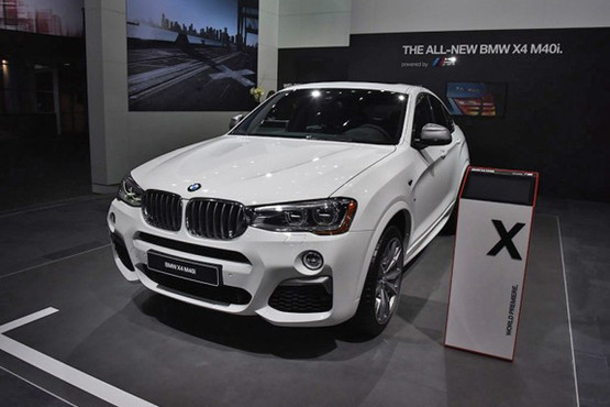 �����³�X4 M40i��ƥ���� ������չ����������