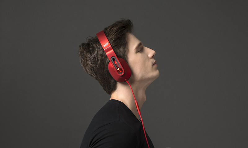 �����й������� 1MOREͷ��ʽ��������