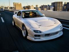 ԴRX-7⺷ɫ