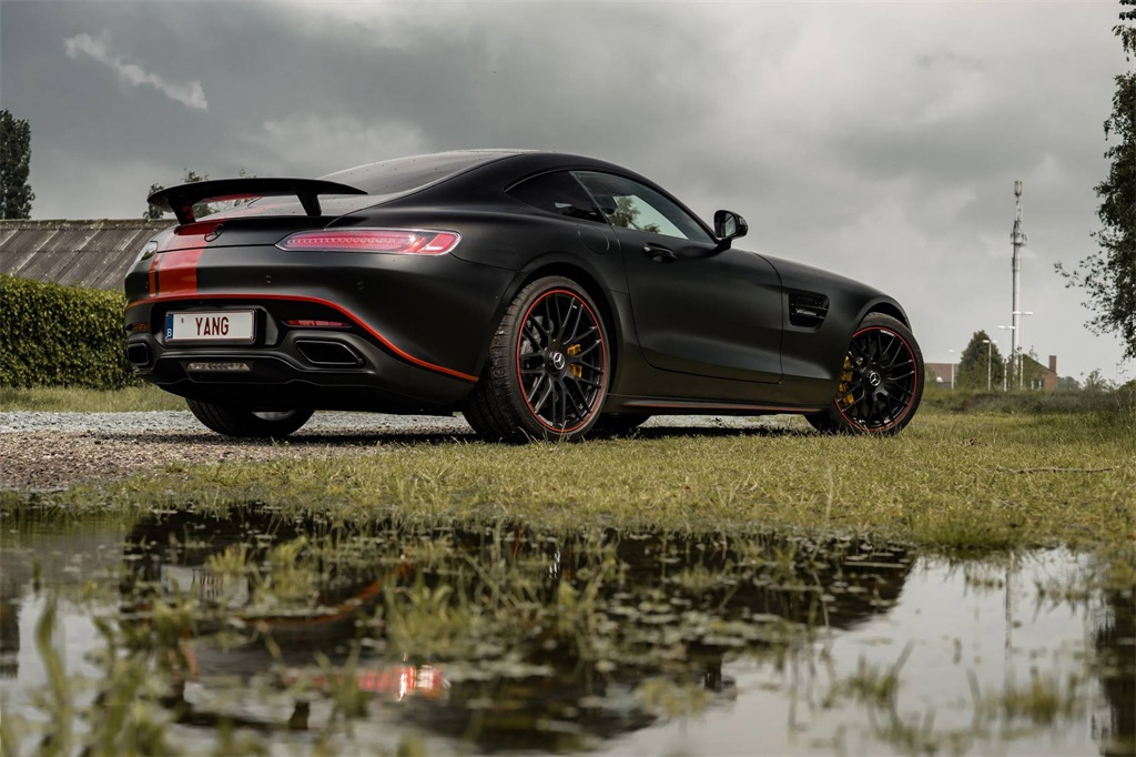 ÷����˹����AMG GT S��װ���� �ں������Ը���