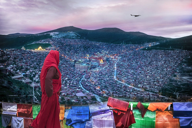 ��Ӱ��װ�� ��β����ĳ�����ȵ���Ƭ��