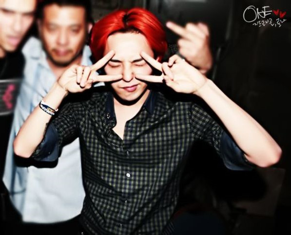 ��Ȩ־�����ෲ ��Щ�������˰Ѹ����з��浽����