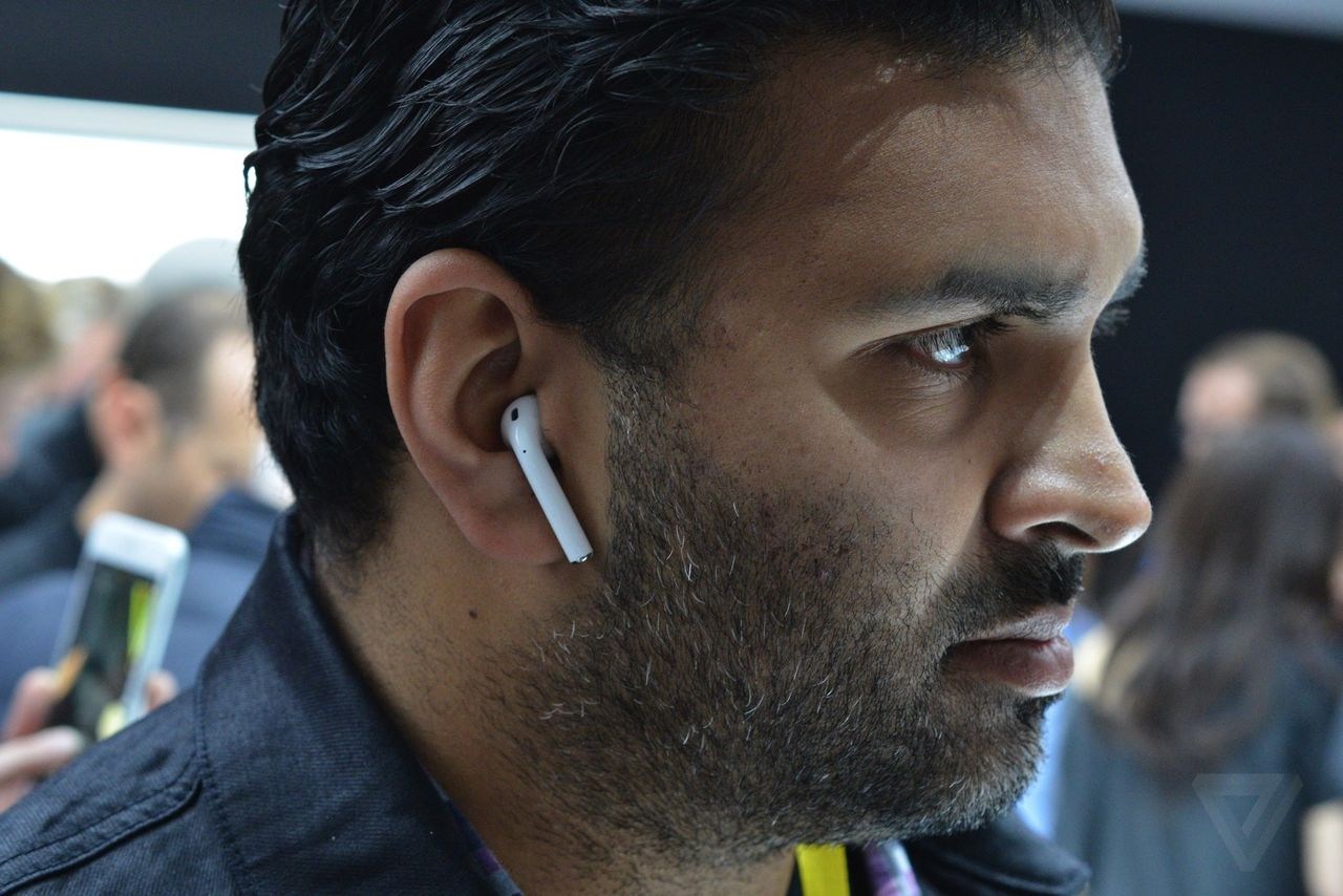 iPhoneAirPods���߶����۸����� ƻ�������������ϲ����?