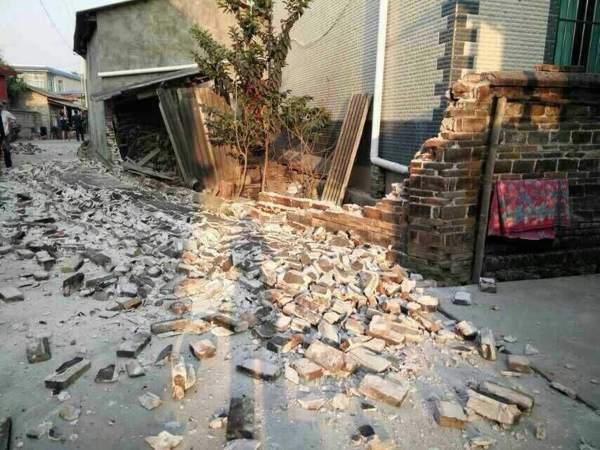 �Ĵ��봨4.0������ ������ǰԤ��δ����κ���ʧ