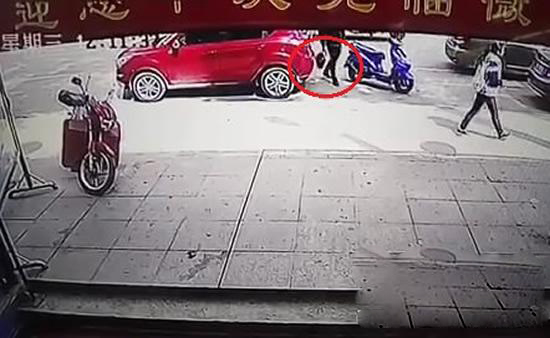 ����͵�������Ѫ��������Ԫ����Ǯ ��ĸ����