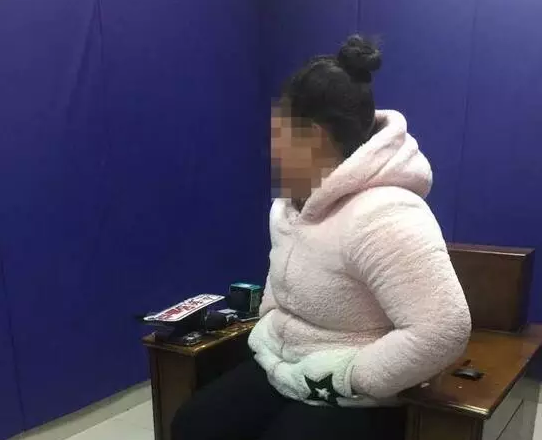 16��δ������͵Ǯ���������� ����󾹷��֡���