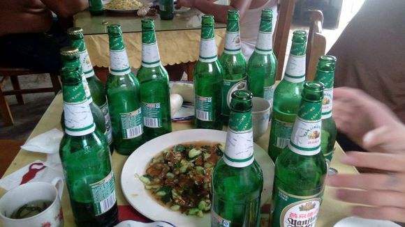 ������Ϊ����ƴ�� ˭Ӯ˭��Ů����ؼ�