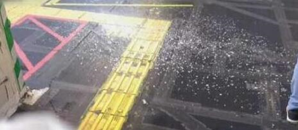 ��������վ��ը��ô���£����Ϸ�ĩ�����ģ�