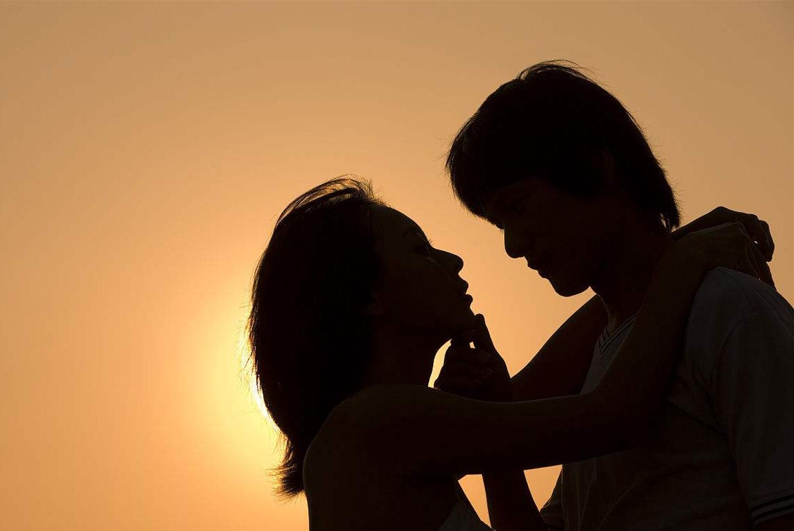怎么和女孩子聊天 和女生聊天的秘诀是什么？