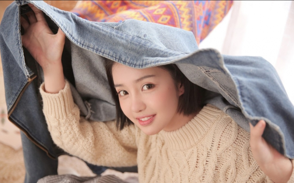 ���˱���ѧ��Ķ��������ͨ��֫������ʶ��Ů��������