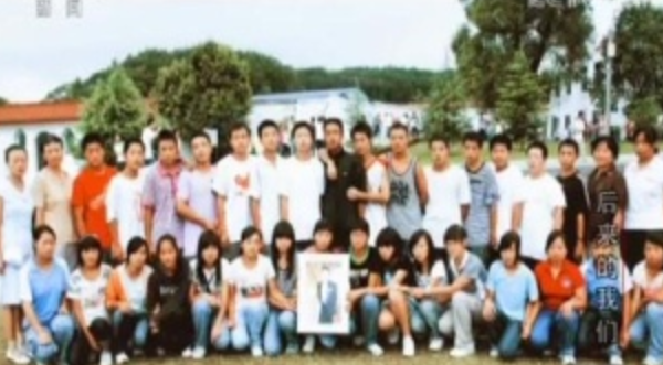 �봨����11������ ����Ψһȫ���Ҵ�İ༶ һ�а���