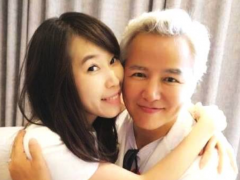 张庭老公被认成奶奶