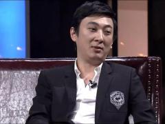 王思聪带妙龄女现身