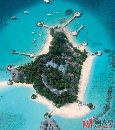 Hilton island resort