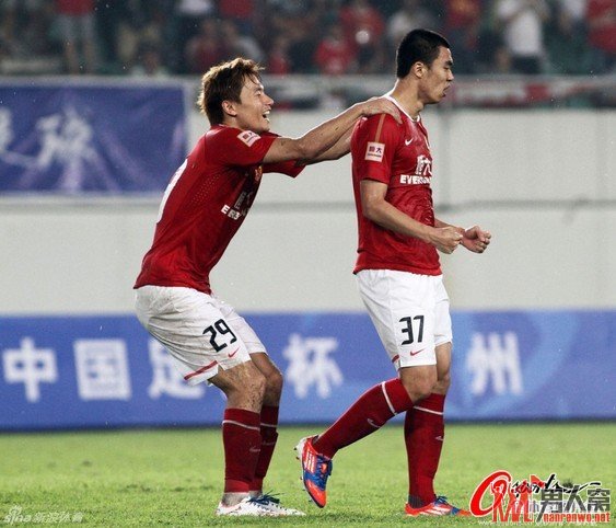 足协杯:恒大6分钟伤2将 恒大1-0辽宁