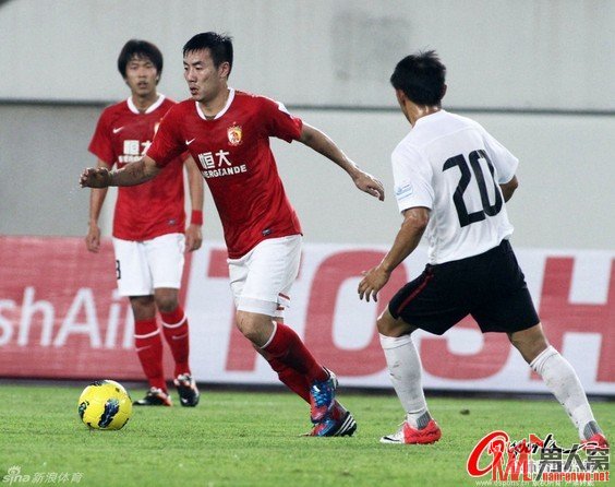 足协杯:恒大6分钟伤2将 恒大1-0辽宁