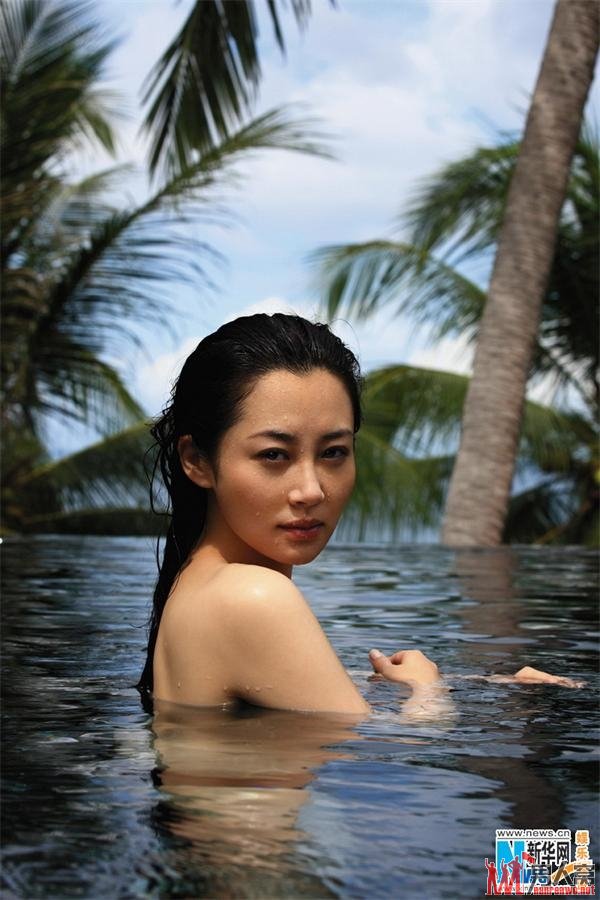 许晴湿身秀美背诱惑大片