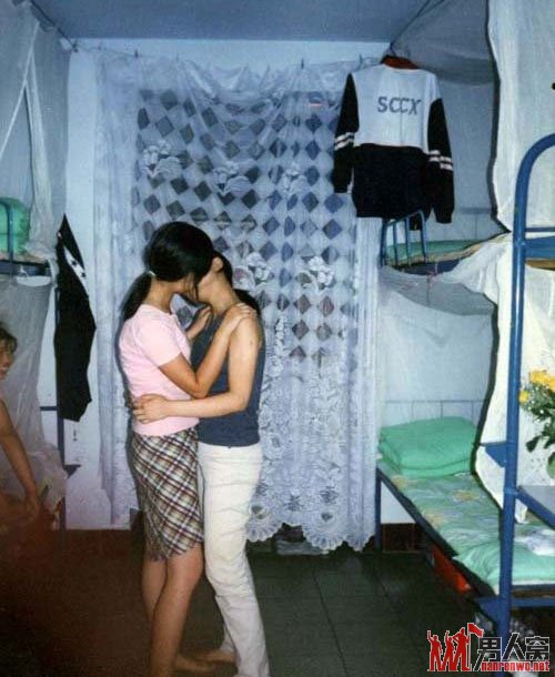 读书读傻的女学生 咱们惹不起！