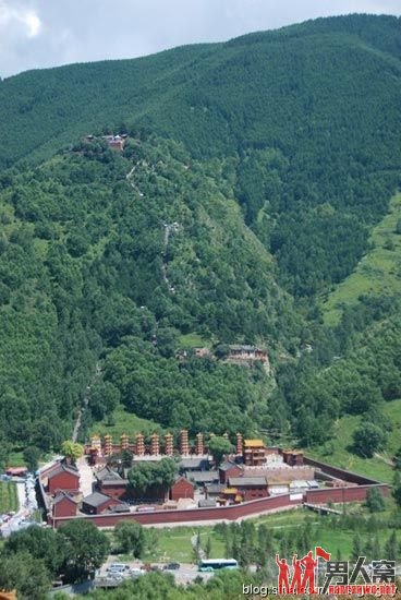 佛门圣地五台山 佛文化与大自然的完美结合