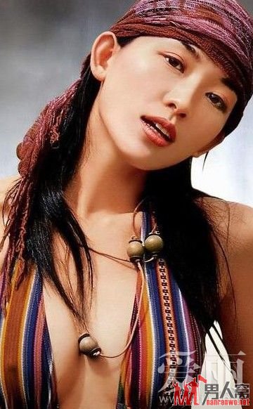 张馨予