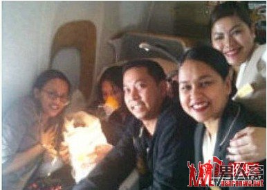 爆那些年发生在飞机上面的极品事件