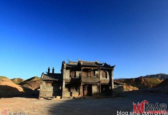 盘点国内六大绝美地貌景观 眼看五彩的世界