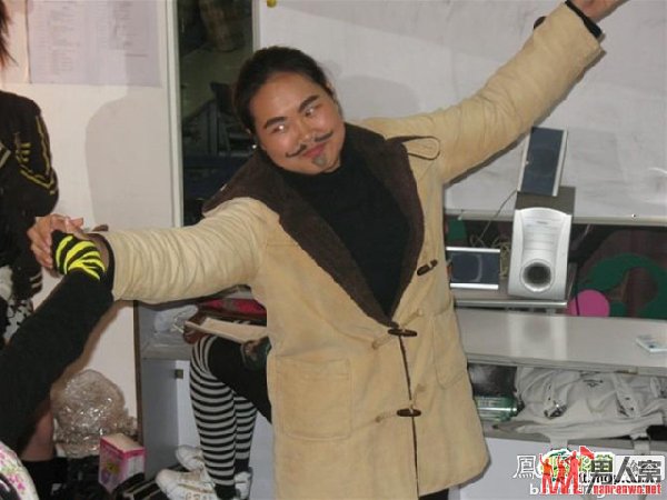 妹子们的画妆晚会 碉堡了
