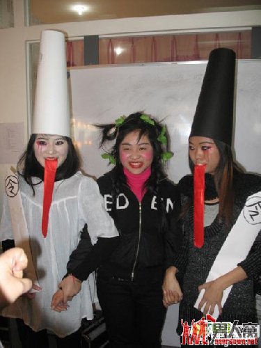 妹子们的画妆晚会 碉堡了