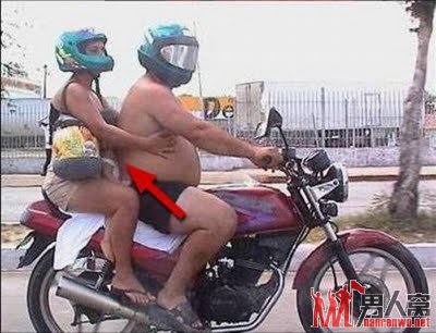 国外让人傻眼的爸妈育儿经
