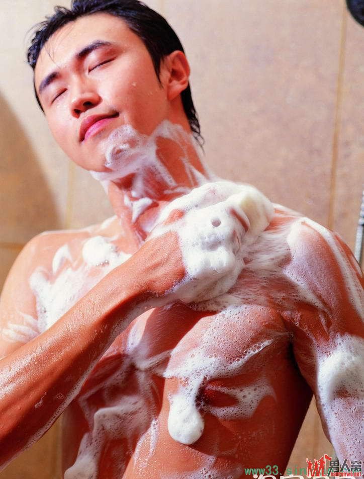 男性保健：洗澡这些小动作也能养生