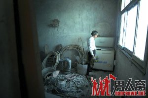 思念儿子将尸体藏入冰柜6年