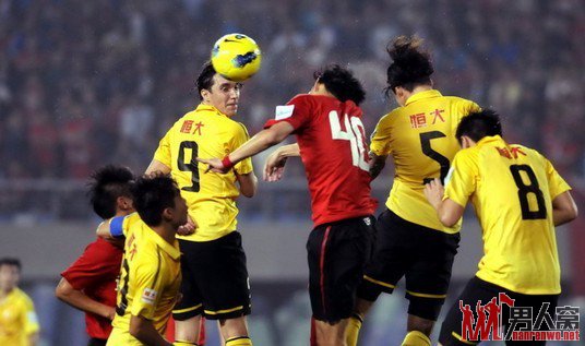 足协杯：恒大3-2淘汰辽宁队 与贵州会师决赛