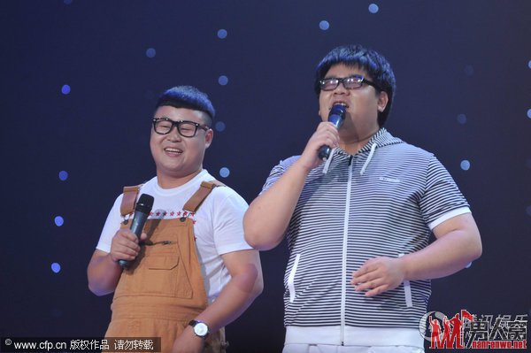 陆海涛则与杨光搭档