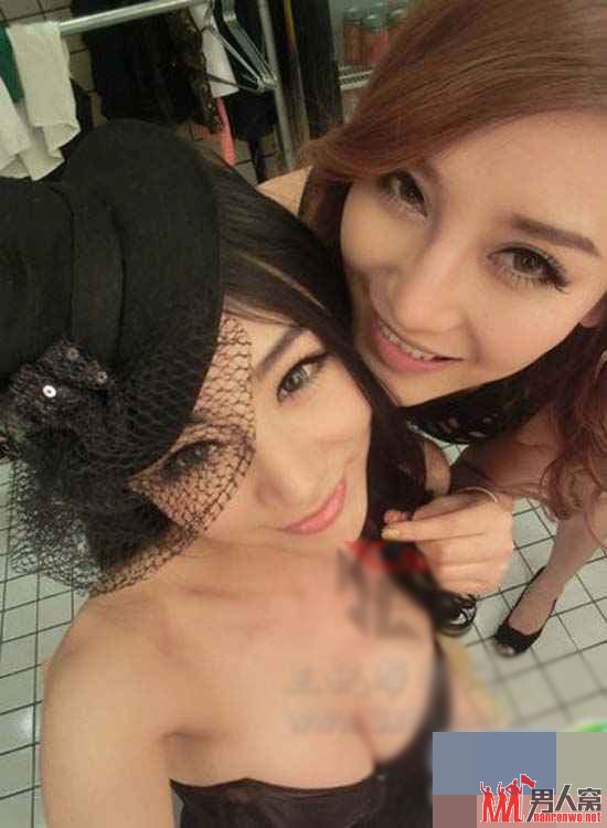豪乳车模足球宝贝金美辛后台换装任人摆布